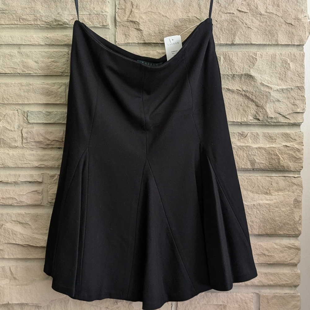 Ralph Lauren Flare Skirt, Size 10 petite, Black